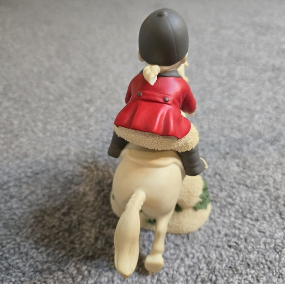 Snowbabies Department 56 Tally O Ceramic Figure 2001 - Picture 5 of 7